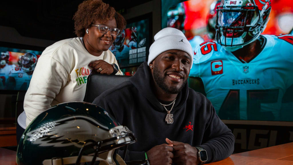 Devin White Reveals He Took Less Money to be With the Philadelphia Eagles