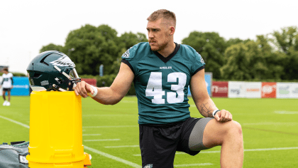Philadelphia Eagles' Training Camp: McCallan Castles Suffers Injury in First Live Period